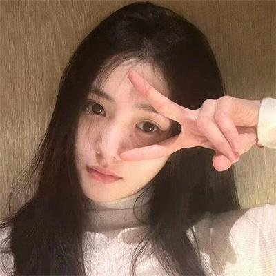 群莺乱飞